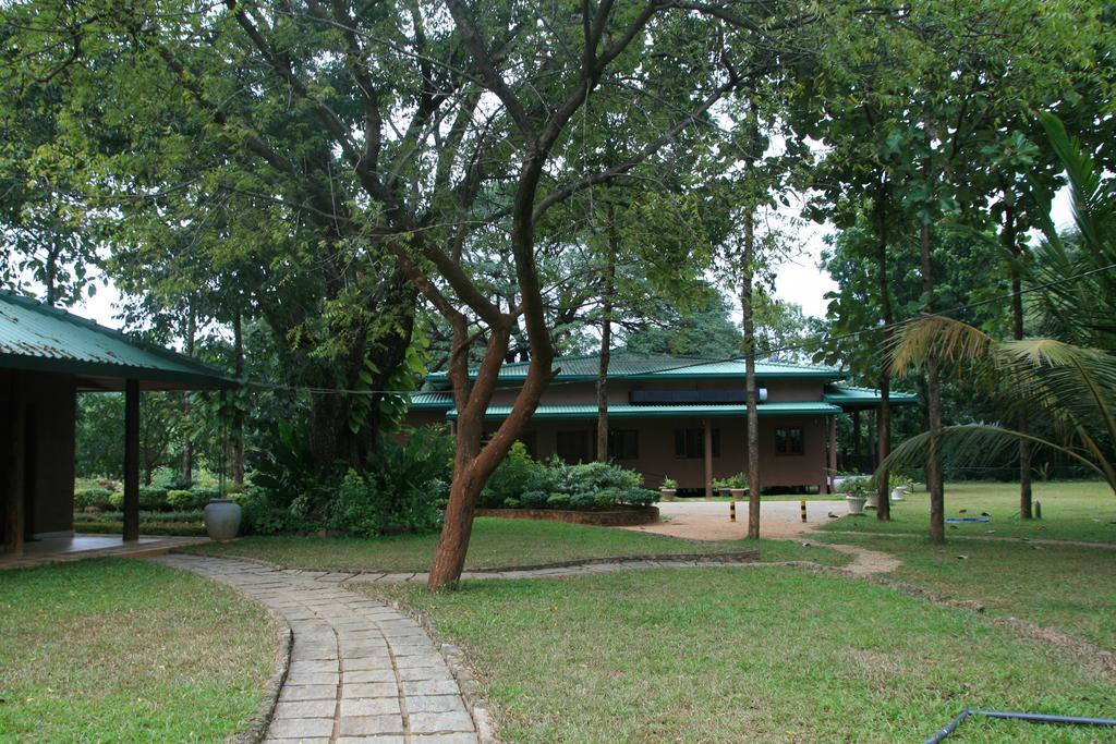Hotel Grand & Gangula Dambulla Exteriér fotografie