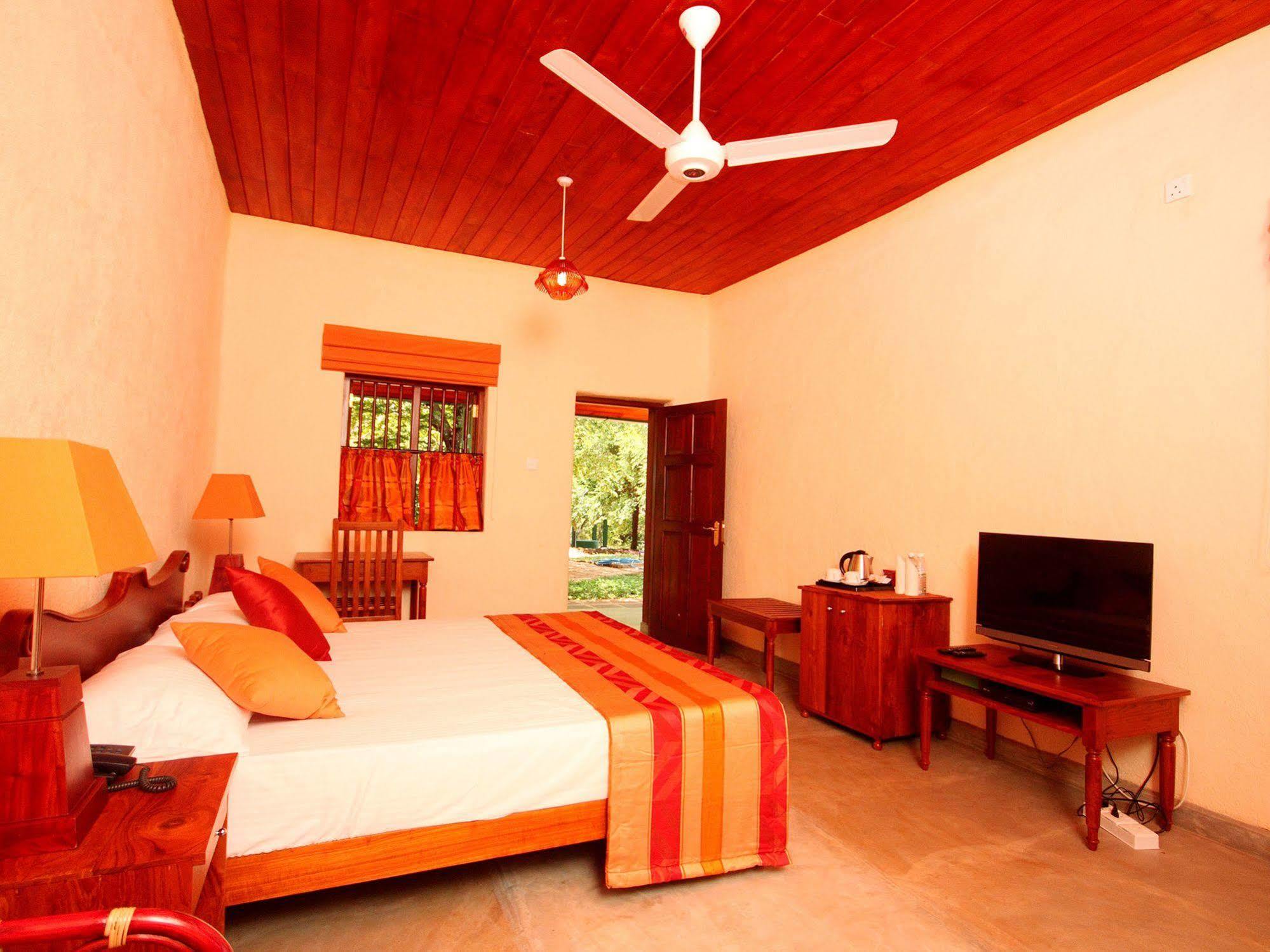 Hotel Grand & Gangula Dambulla Exteriér fotografie